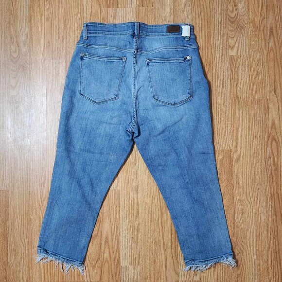 Judy Blue Distressed Denim Capri - Picture 3 of 6